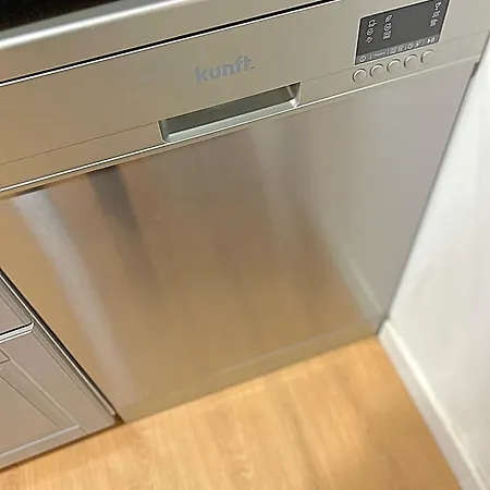 Boutique In Historic Appartement Lissabon